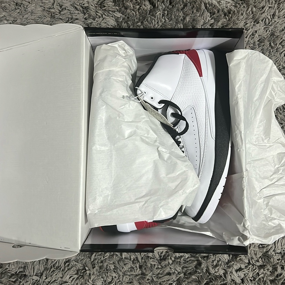 2022 Air Jordan 2 Retro 'Chicago' 2022